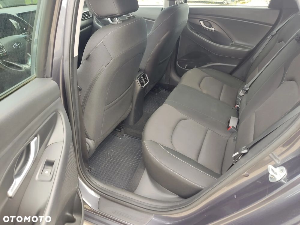 Hyundai i30 blue Kombi 1.4 Style - 20