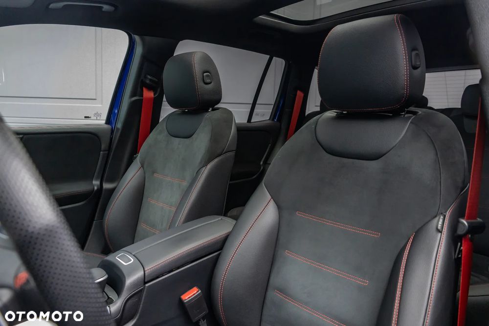 Mercedes-Benz GLB AMG 35 mHEV 4-Matic 8G-DCT - 20