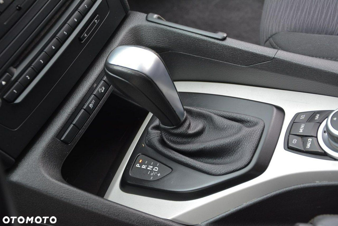 BMW X1 xDrive20d - 23