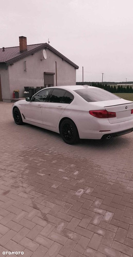 BMW Seria 5 520d xDrive Luxury Line sport - 29