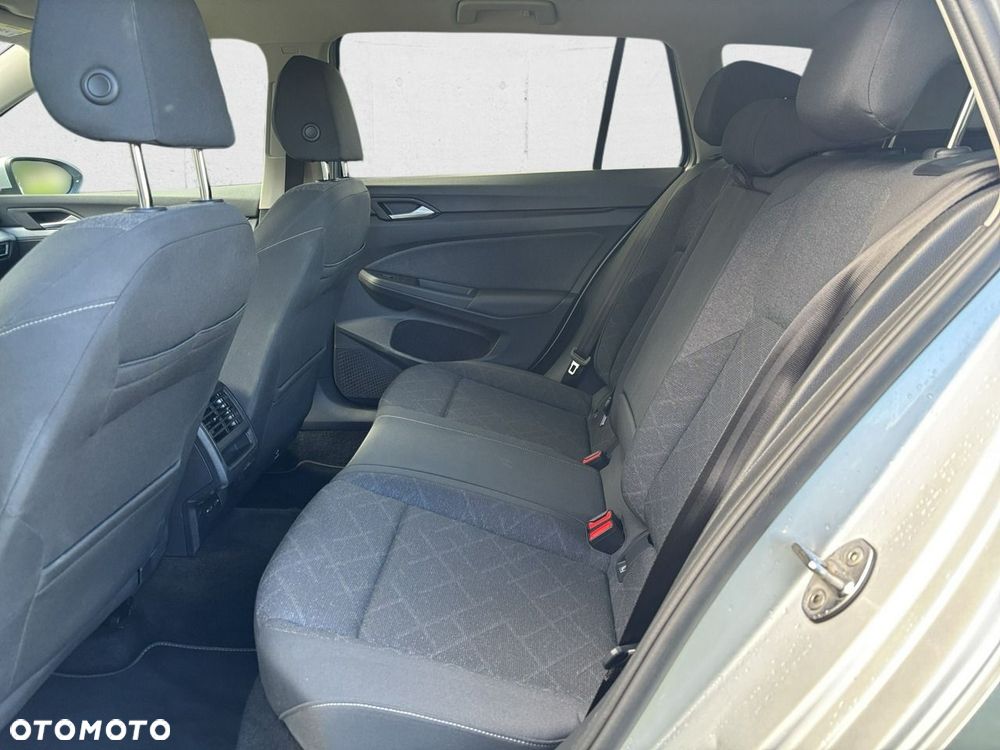 Volkswagen Golf - 17