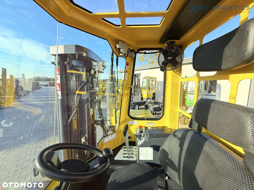 Combilift WÓZEK CZTEROKIERUNKOWY - WIELOKIERUNKOWY / C3000 / GAS / TRIPLEX 4900MM / WOLNY SKOK / POZYCJONER WIDEŁ / PEŁNA KABINA / STAN IDEALNY / Szeroka oferta wózków czterokierunkowych i bocznych, dopasowanych do różnorodnych potrzeb i zastosowań - 21