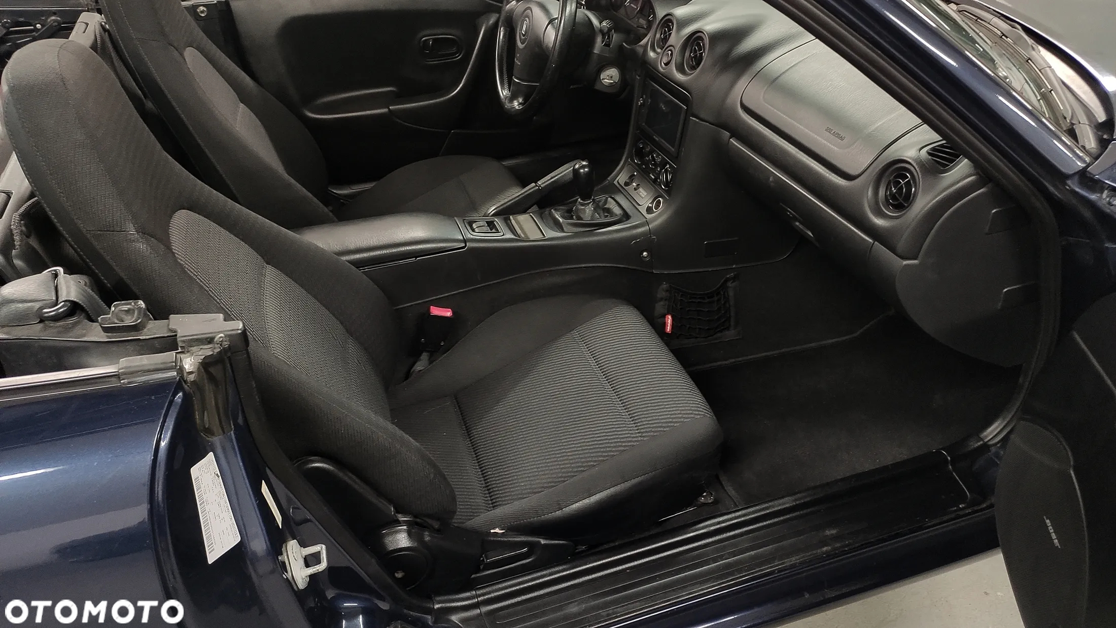 Mazda MX-5 1.9 16V - 11