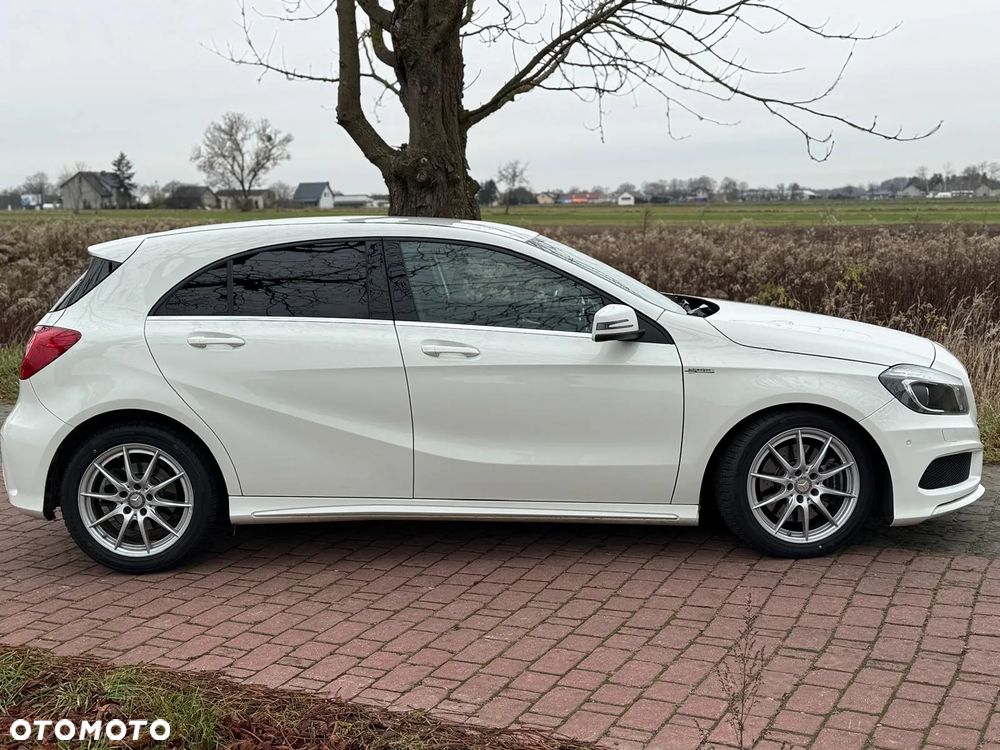 Mercedes-Benz Klasa A 250 4Matic 7G-DCT AMG Line - 4