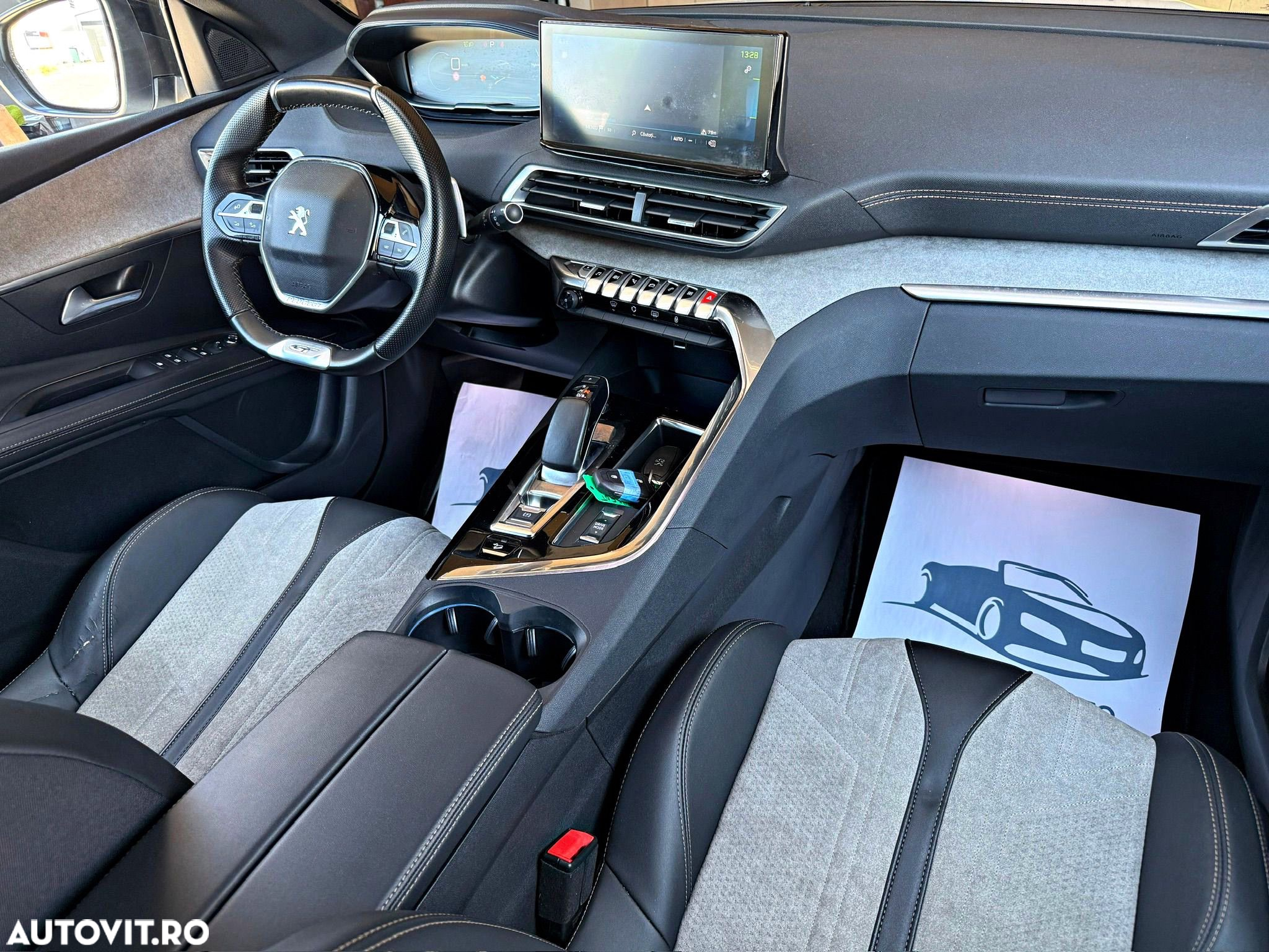 Peugeot 3008 PHEV 300 EAT8 4X4 GT - 10