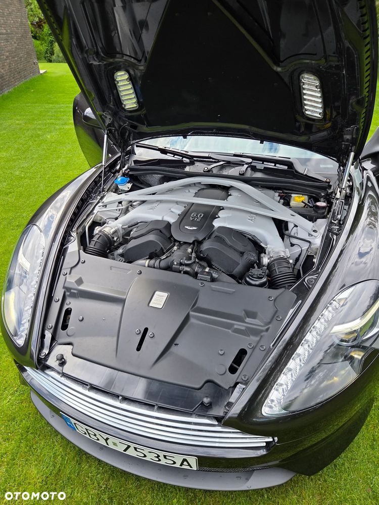 Aston Martin DB9 Touchtronic - 23
