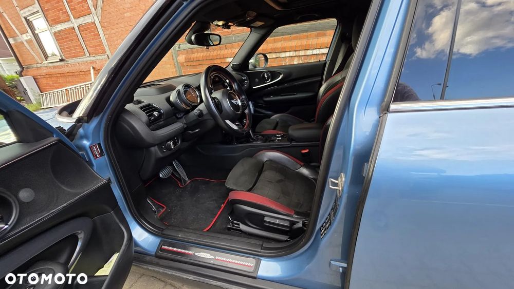 MINI Clubman Cooper SD All4 - 10