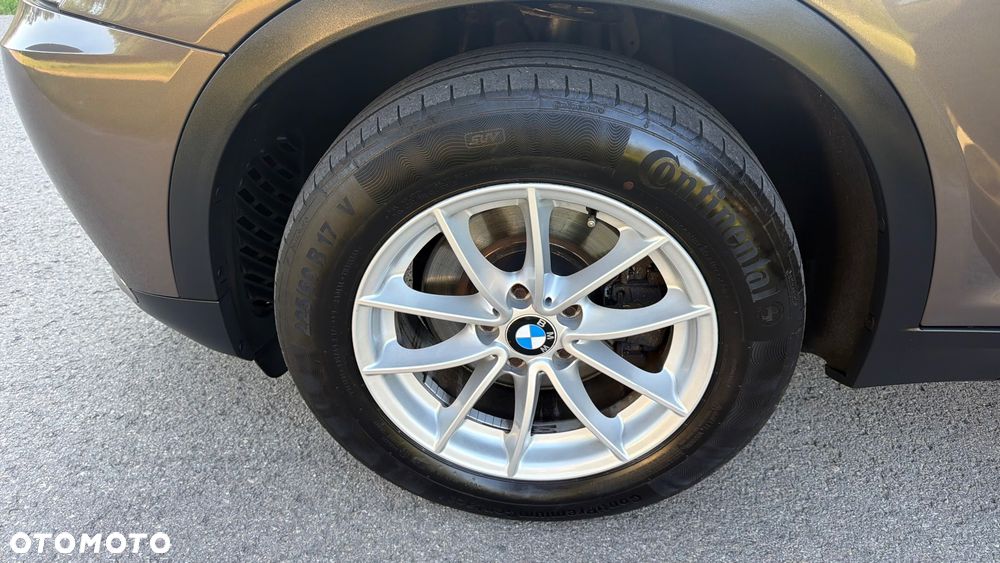 BMW X3 xDrive20d - 16