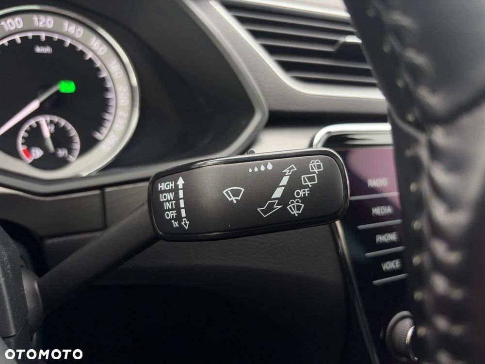 Skoda Superb 2.0 TSI Style DSG - 20