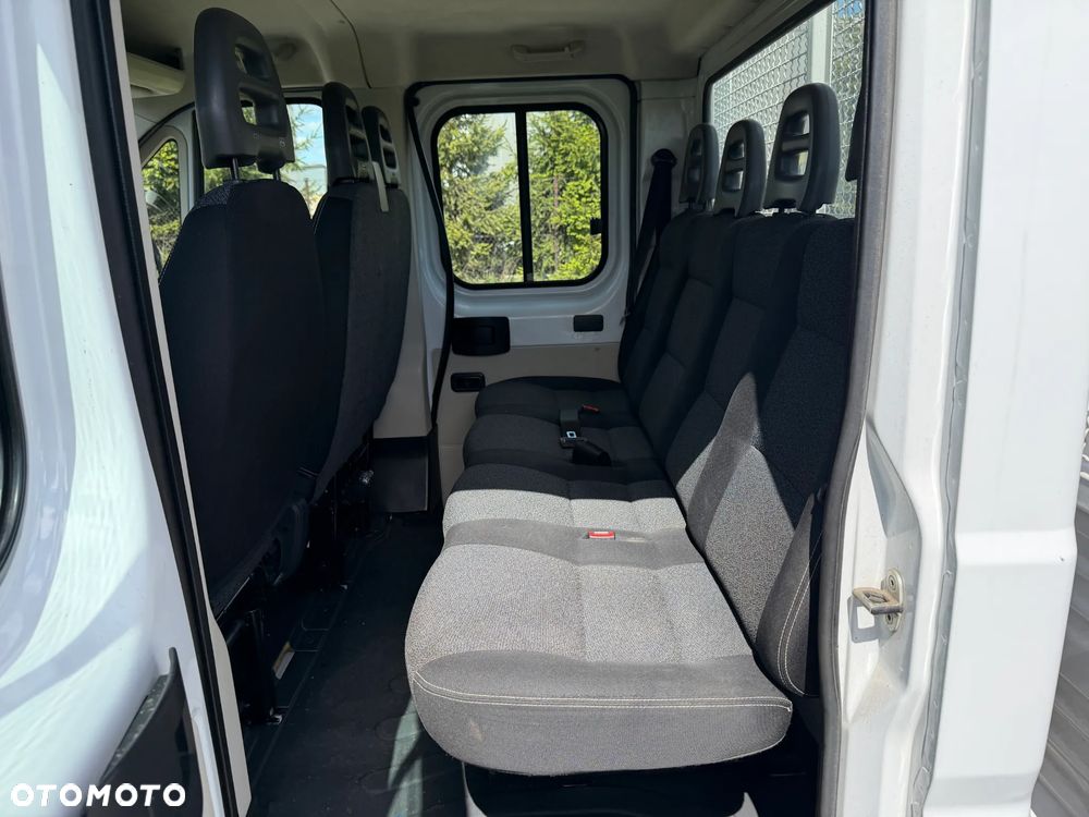 Fiat Ducato * DOKA / Brygadówka * 2.3 / 130KM * Skrzyniowy * 7 Osób * - 36