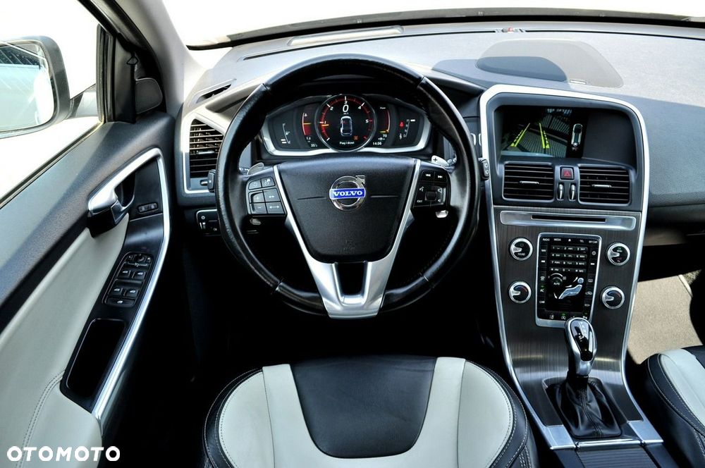 Volvo XC 60 - 26