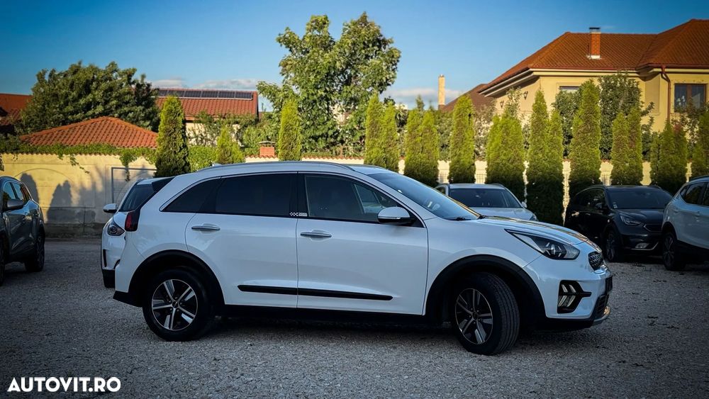 Kia Niro 1.6 GDI HEV 2WD OPF Aut. Vision - 6