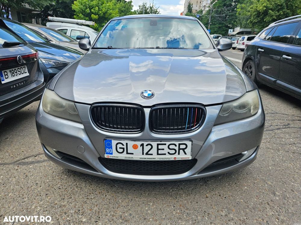 BMW Seria 3 318d DPF Aut. - 2