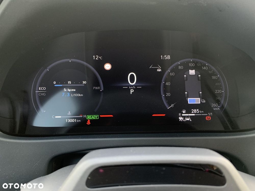 Lexus UX 300h F Sport Design - 9