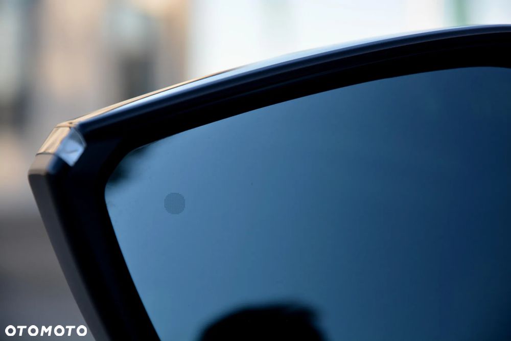 Citroën C4 BlueHDi 130 Stop&Start EAT8 SHINE - 8