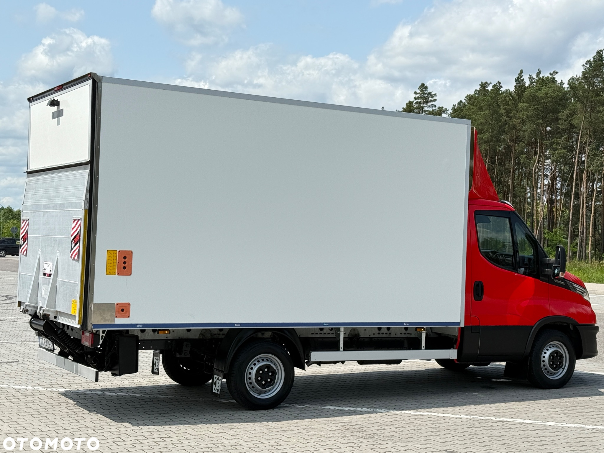 Iveco DAILY 35-160 160KM Hi Matic *Resor+Poduszka* Full LED Kontener * Izoterma +Winda 750KG SUPER STAN!!! - 8