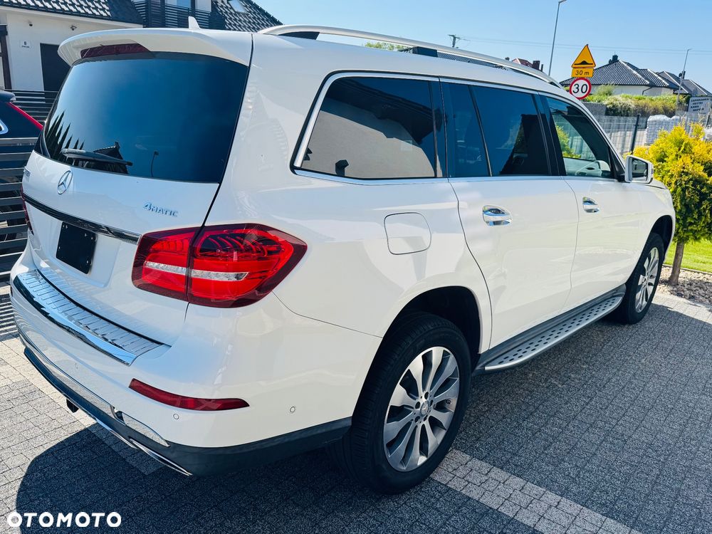 Mercedes-Benz GLS - 10