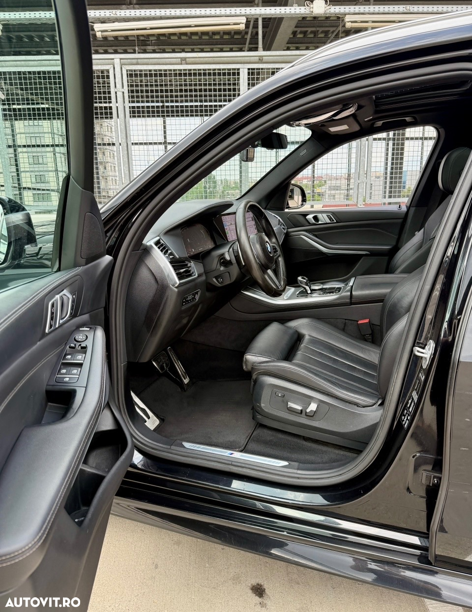 BMW X5 xDrive40i - 23