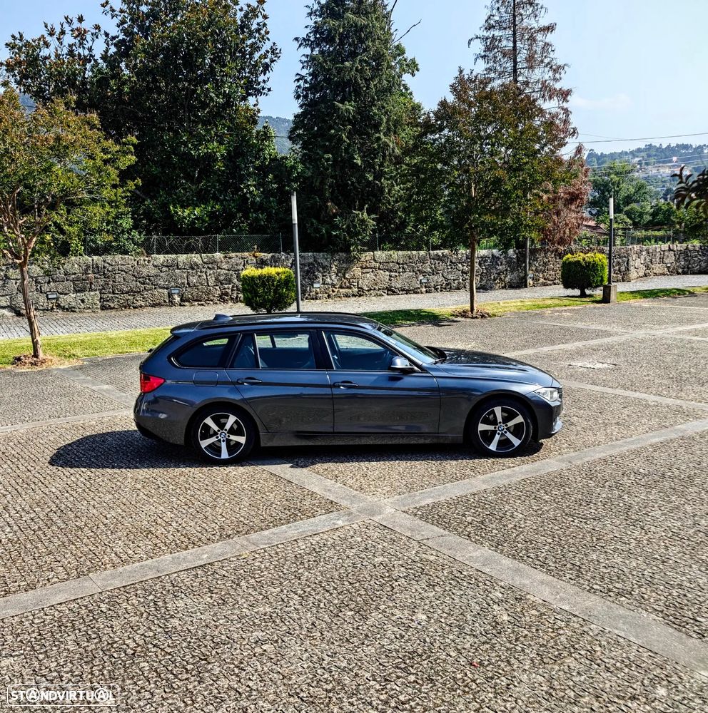 BMW 320 d Pack M - 36