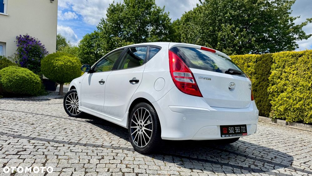 Hyundai i30 1.4 Intro Edition - 22