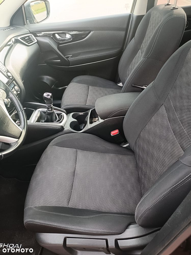 Nissan Qashqai 1.6 DCi N-Connecta - 10