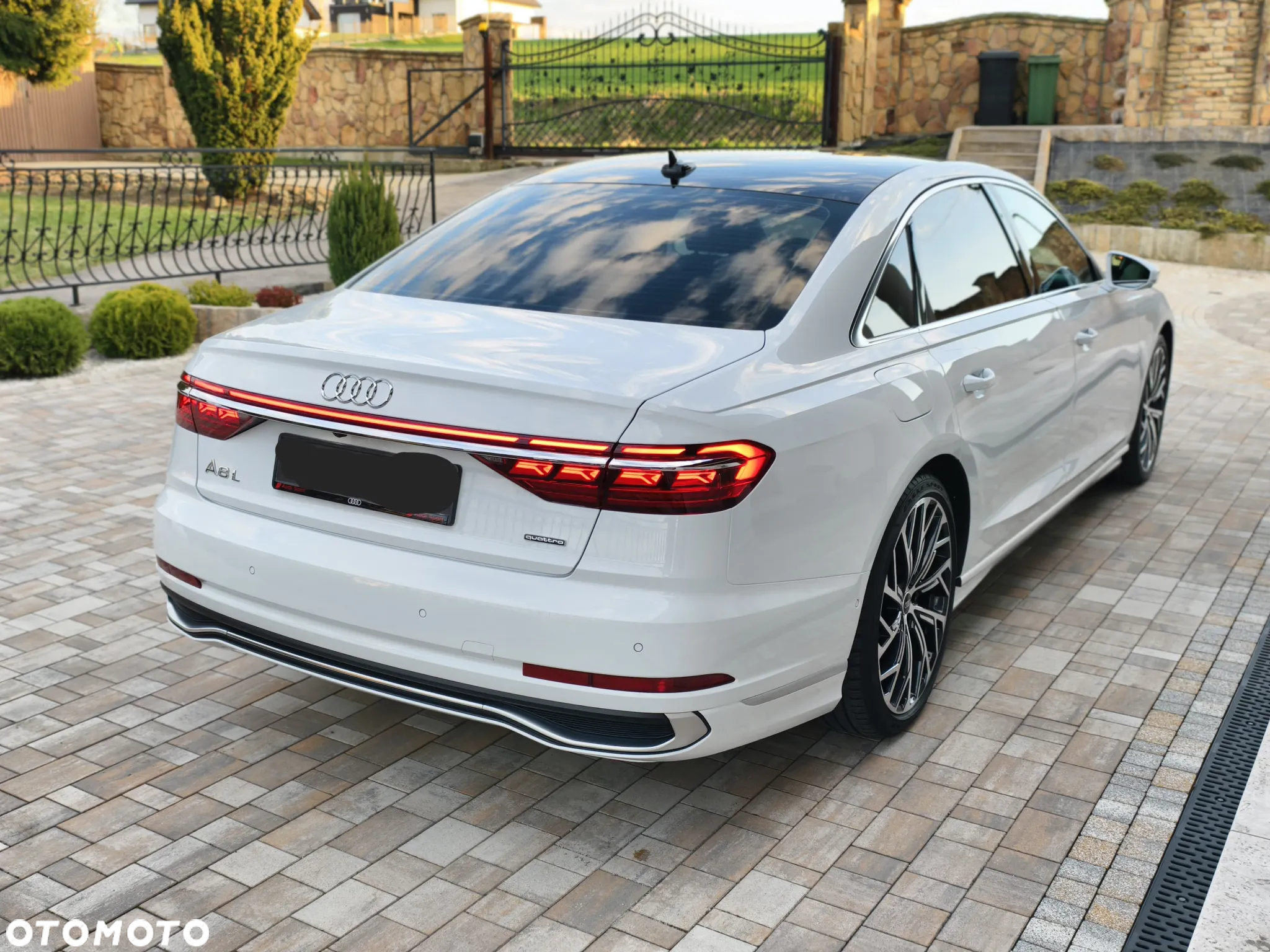 Audi A8 L 55 TFSI quattro tiptronic - 8