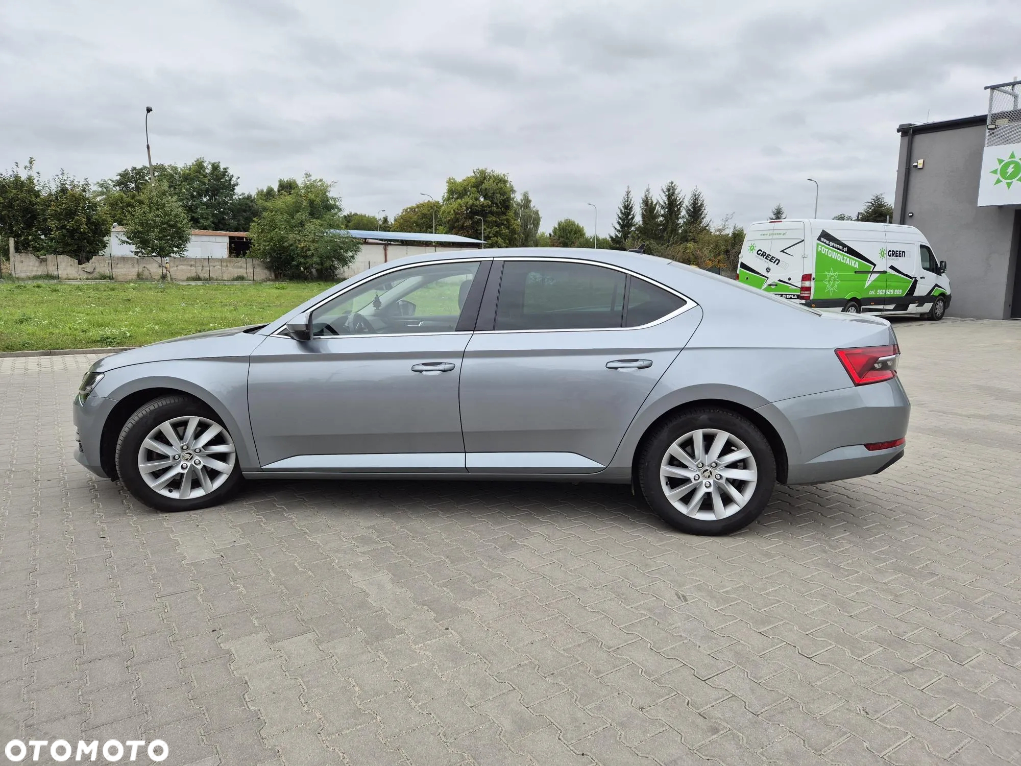 Skoda Superb 2.0 TSI Style DSG - 8