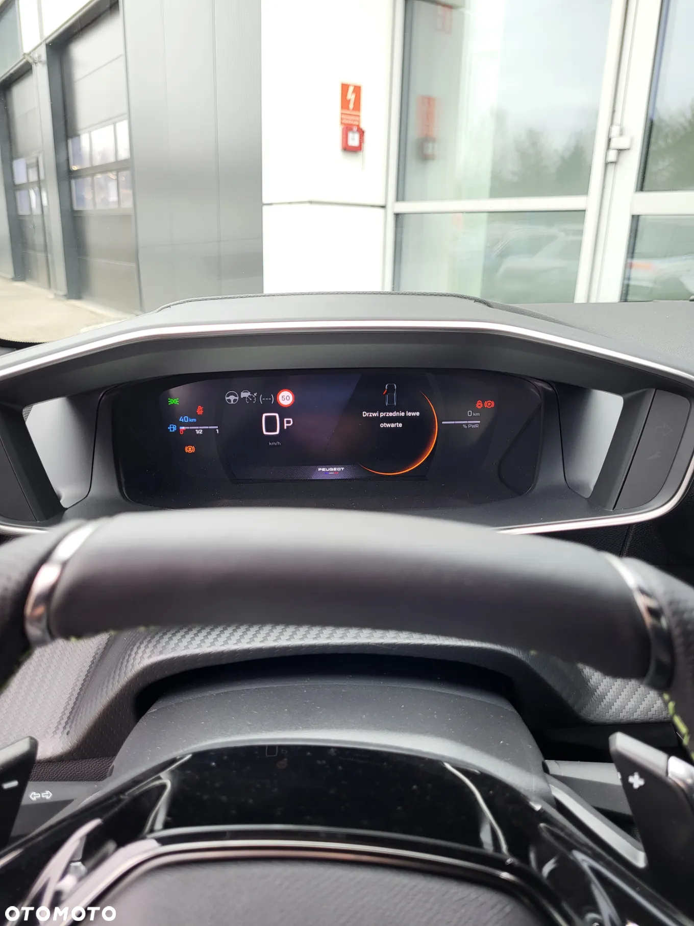 Peugeot 208 1.2 mHEV GT - 9