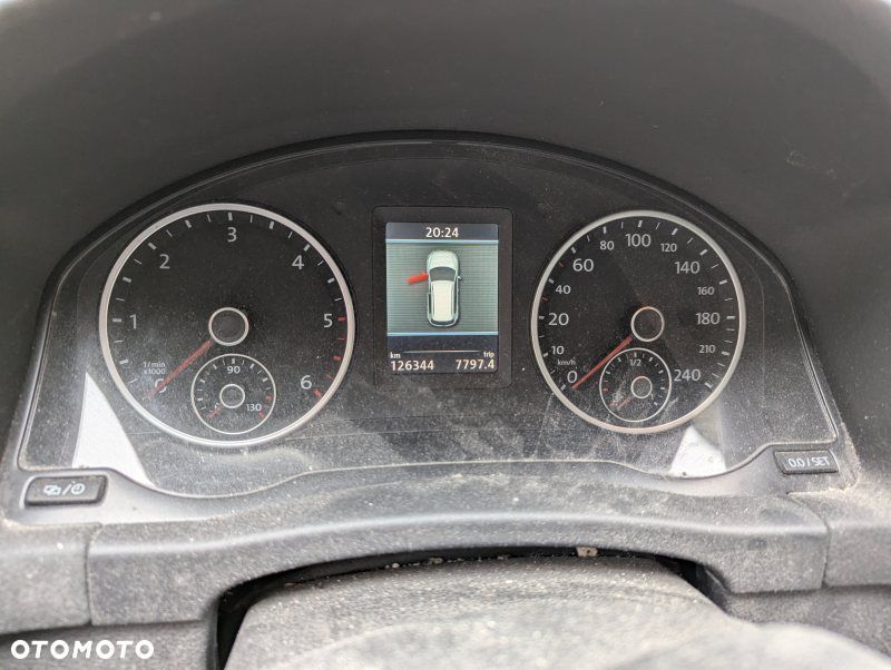 Volkswagen Tiguan - 10