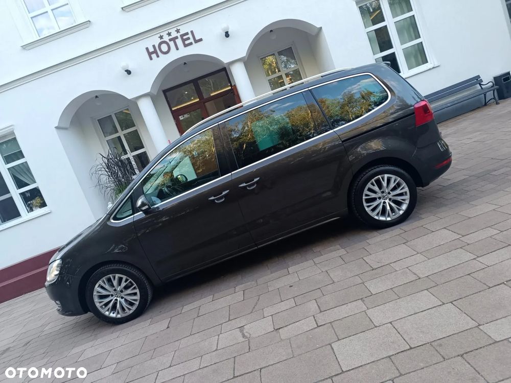 Volkswagen Sharan 2.0 TDI DSG BlueMotion Technology Highline - 16