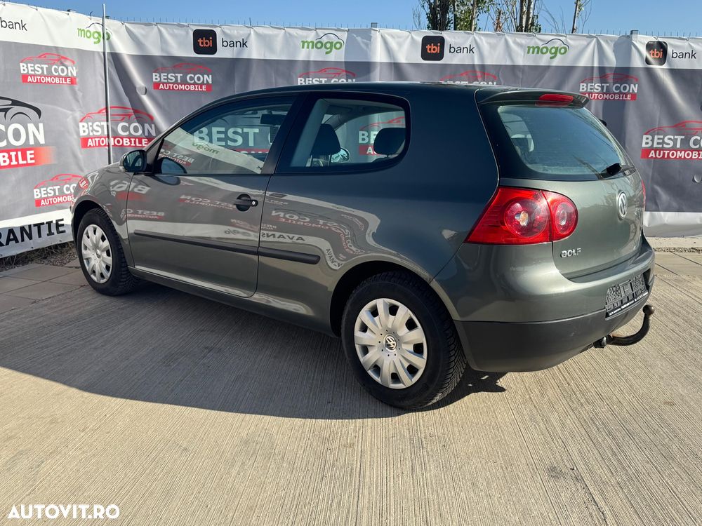 Volkswagen Golf 1.4 FSI Trendline - 2