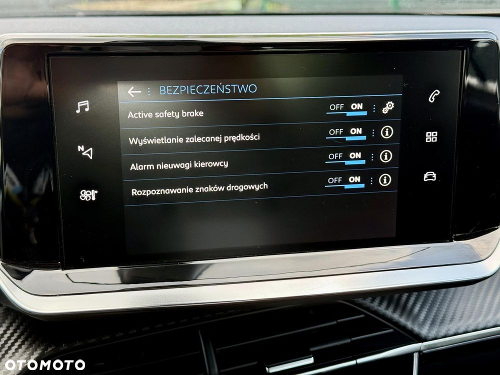Peugeot 2008 1.5 BlueHDi Active Pack S&S - 33