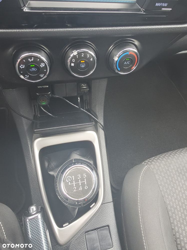 Toyota Corolla 1.6 Active EU6 - 6