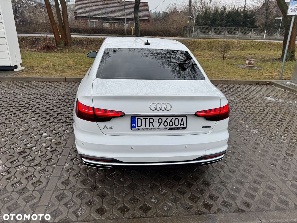 Audi A4 Limousine - 2