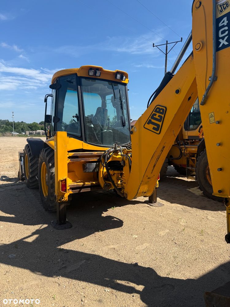 JCB 4CX - 6