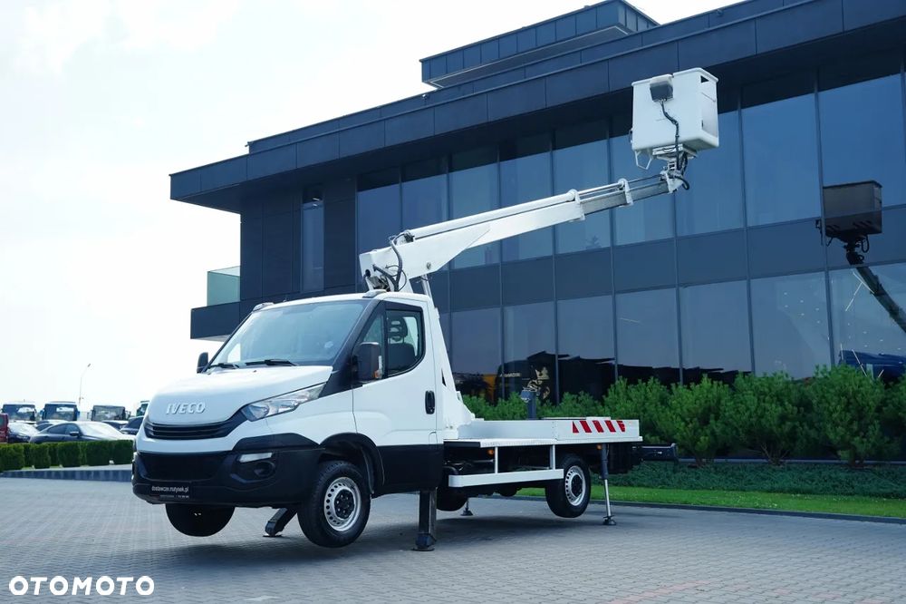 Iveco DAILY 35-140 / ZWYŻKA / PODNOŚNIK KOSZOWY MULTITEL  160 ALU   / 4 PODPORY / MANUAL / 2017 R - 2