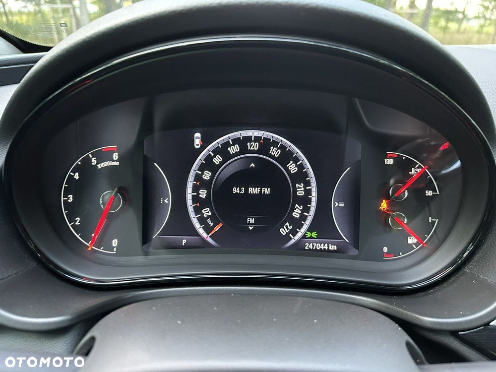 Opel Insignia - 40