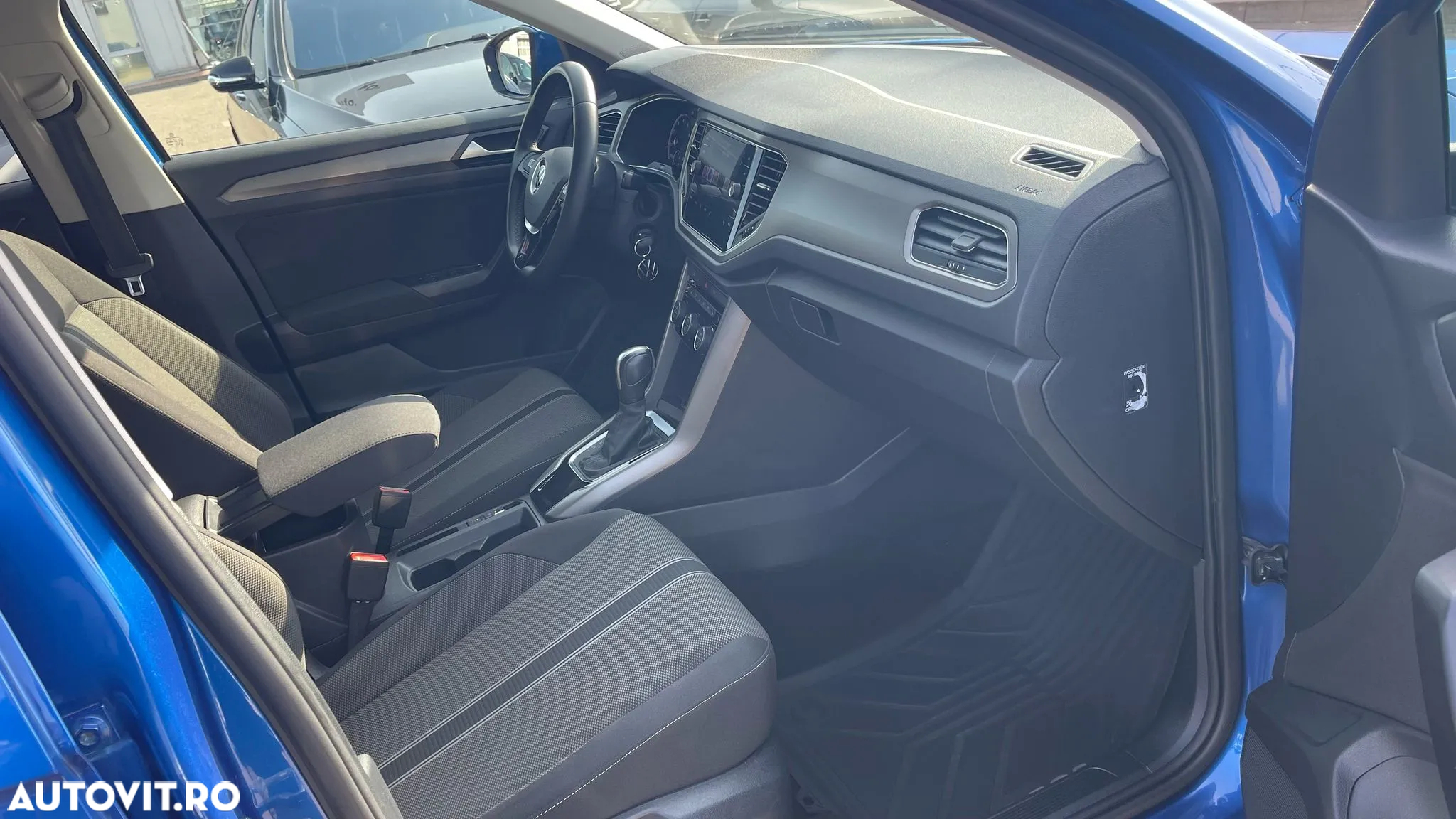 Volkswagen T-ROC 1.5 TSI DSG Design - 15