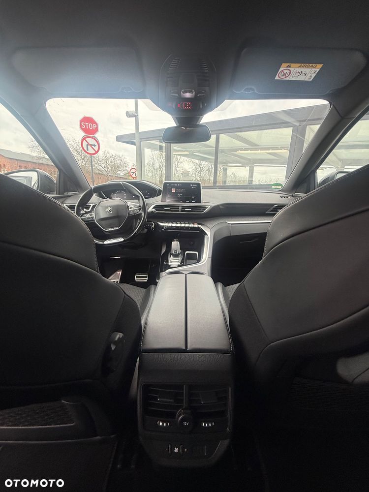 Peugeot 5008 1.6 PureTech GT Line S&S EAT8 - 22