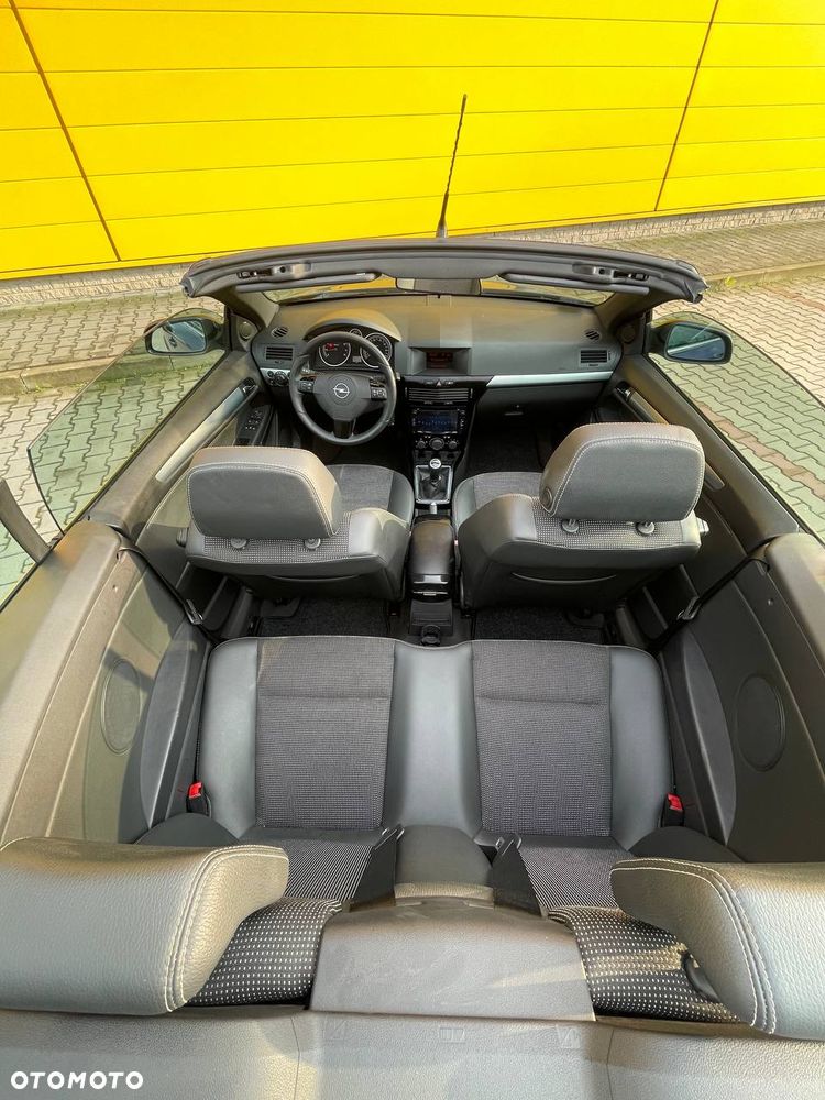 Opel Astra 1.6 Cosmo - 12