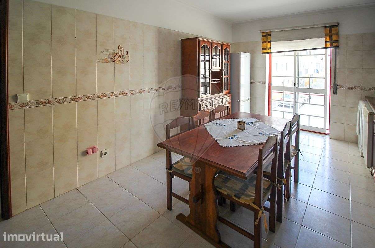 Apartamento T2 para arrendamento - Grande imagem: 5/14