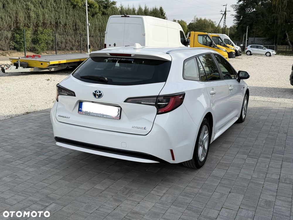 Toyota Corolla 1.8 Hybrid Comfort - 8