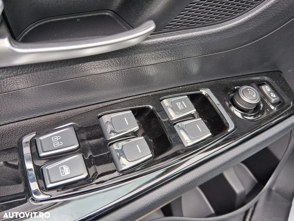 SsangYong Korando 1.5 GDI Turbo MT Club - 24