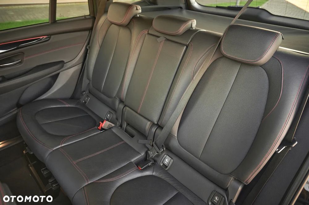 BMW Seria 2 218d Gran Tourer Sport-Aut Sport Line - 22