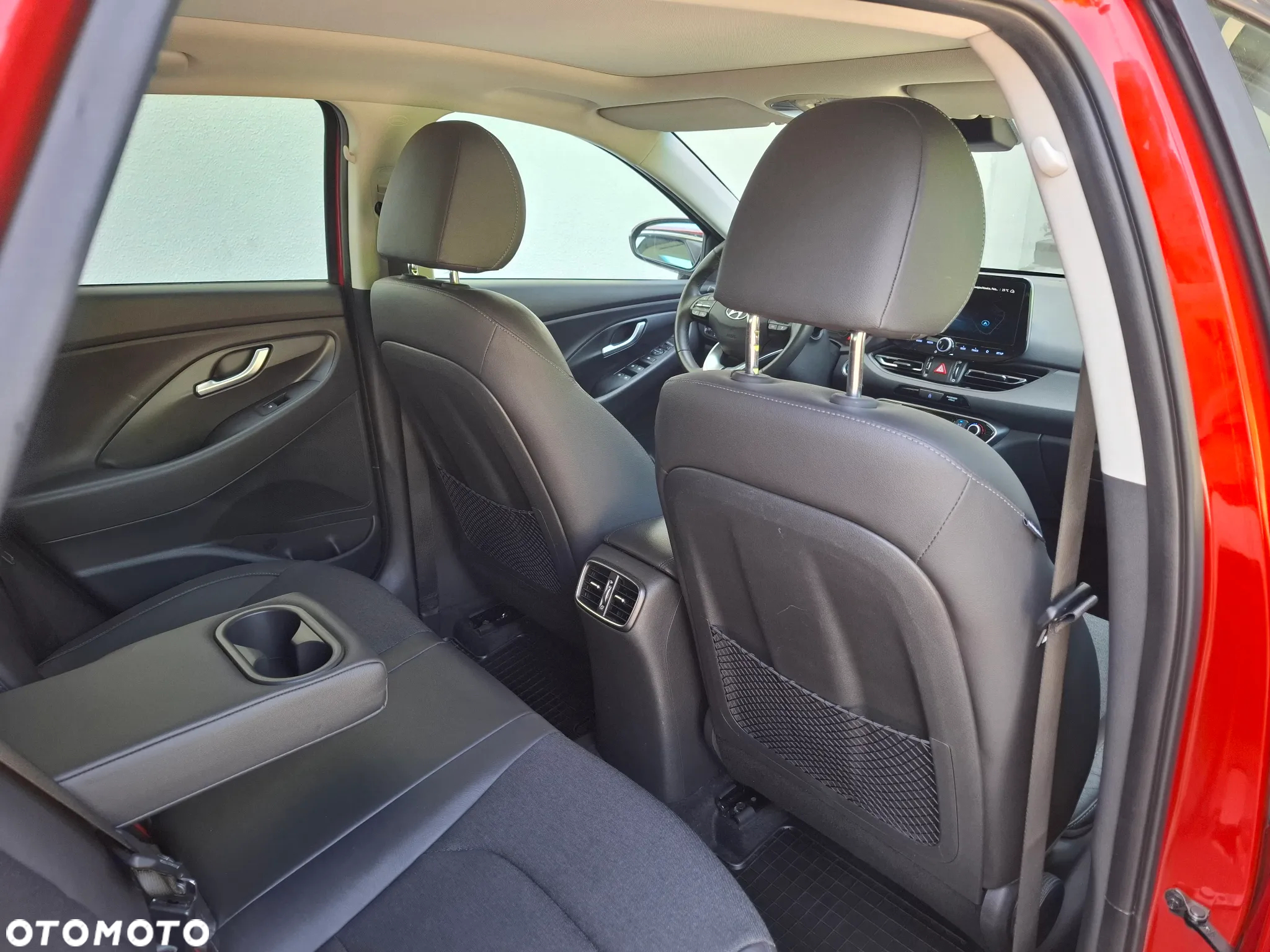 Hyundai i30 1.5 T-GDI 48V-Hybrid DCT Intro - 36
