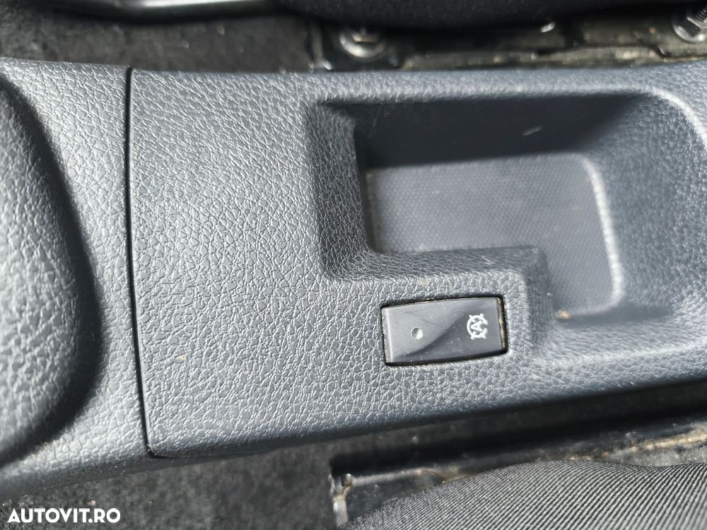 Dacia Logan 0.9 TCe Ambiance - 13