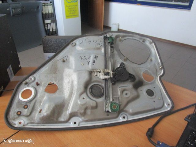 Elevador Sem Motor 00467813550 FIAT STILO SW 2003 5P TE - 2