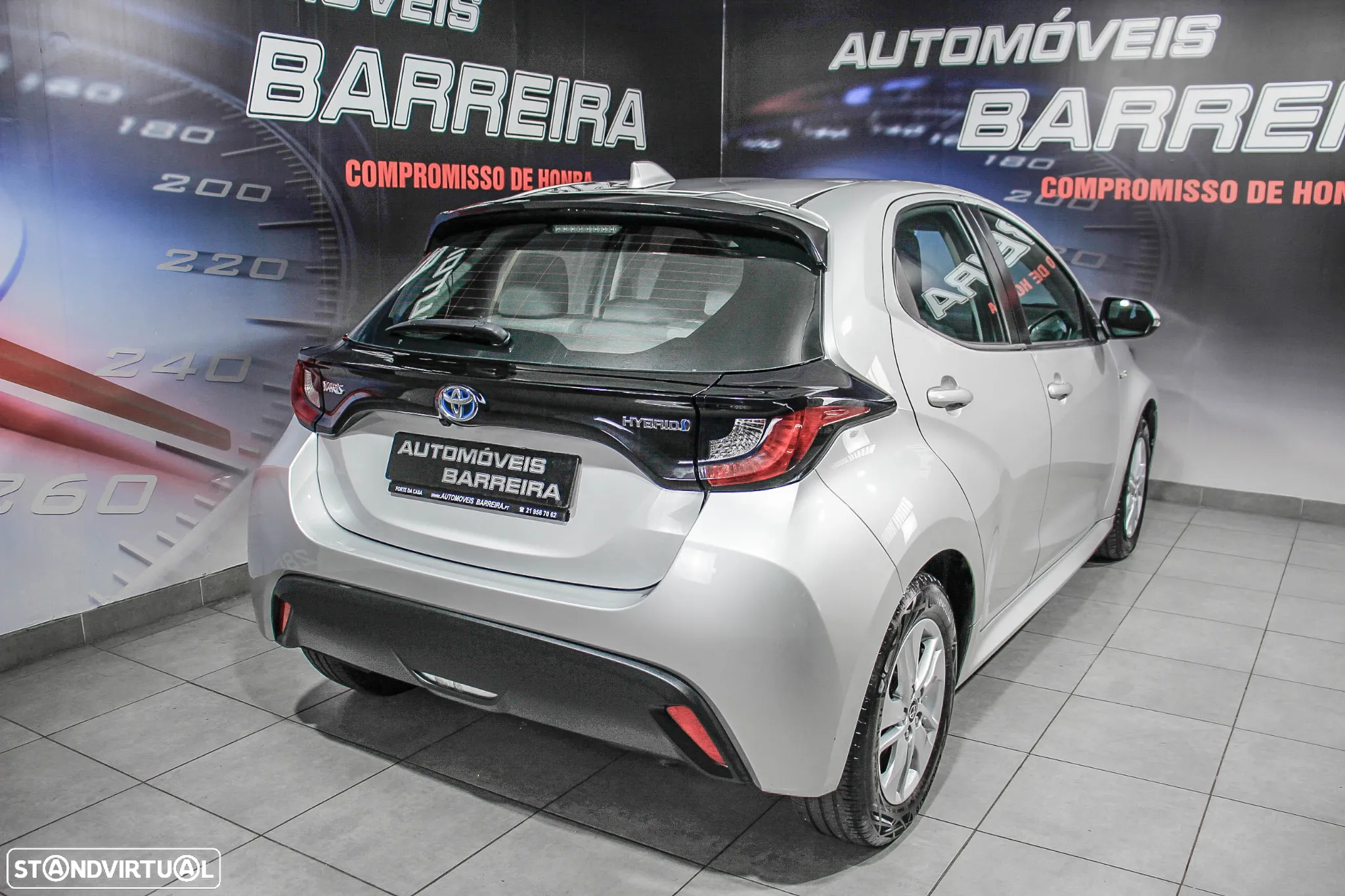 Toyota Yaris 1.5 HDF Comfort Plus - 19