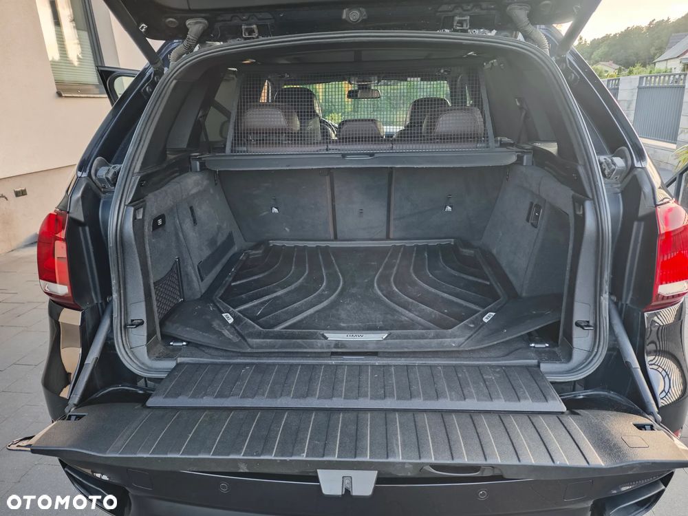 BMW X5 M M50d - 19