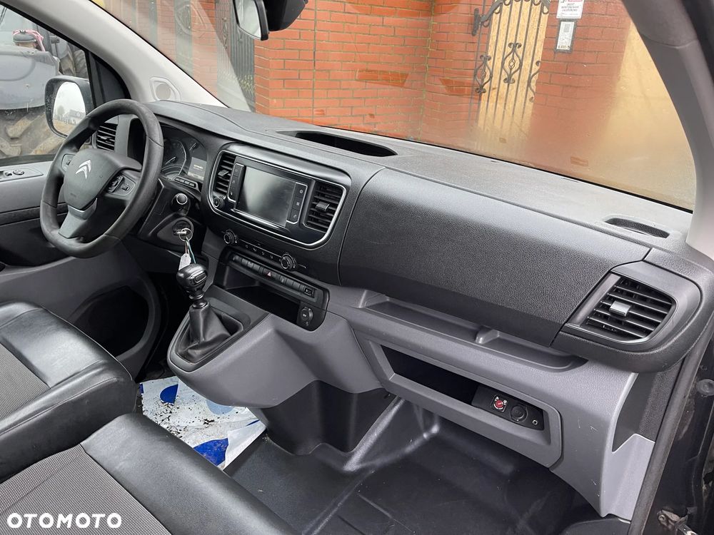 Citroën Jumpy Rok 2019_6 Osobowy_Brygadówka_Holenderka_6 Osób_Dubel kabina_1.6 HDI DIESEL Oszczędny_Klimatyzacja - 13